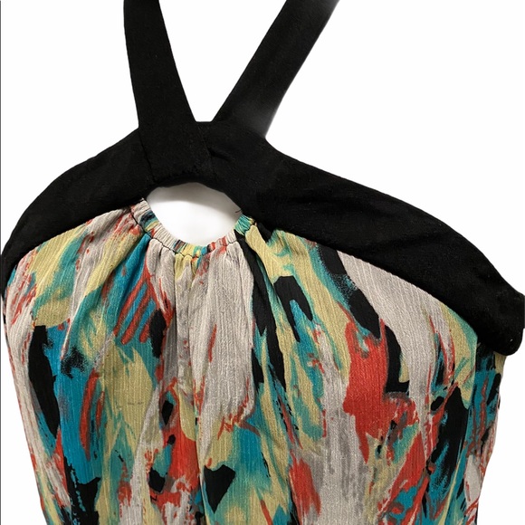 Unique Halter Style Top - Picture 3 of 3